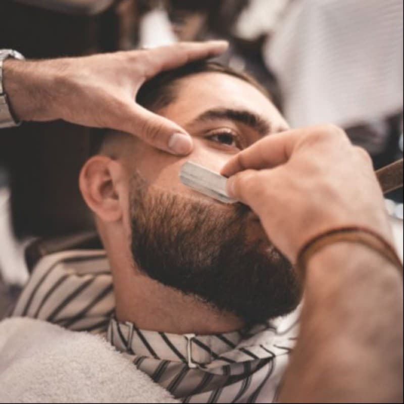 Cabelo, Barba e Sobrancelha